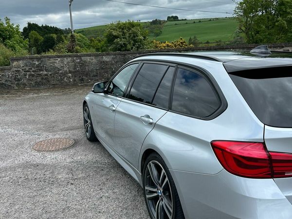 BMW 3-Series Estate, Diesel, 2017, Grey