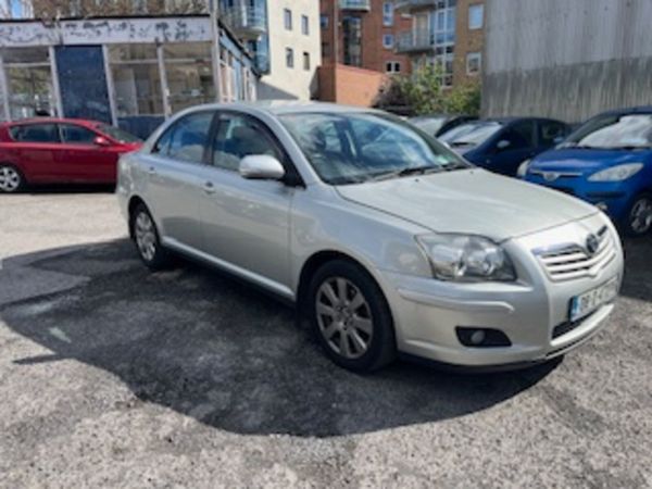 Toyota Avensis Saloon, Petrol, 2008, Silver