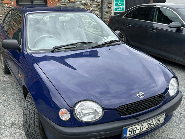 Toyota Corolla Hatchback, Petrol, 1998, Blue