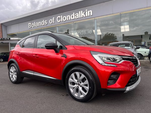 Renault Captur Hatchback, Petrol, 2020, Red