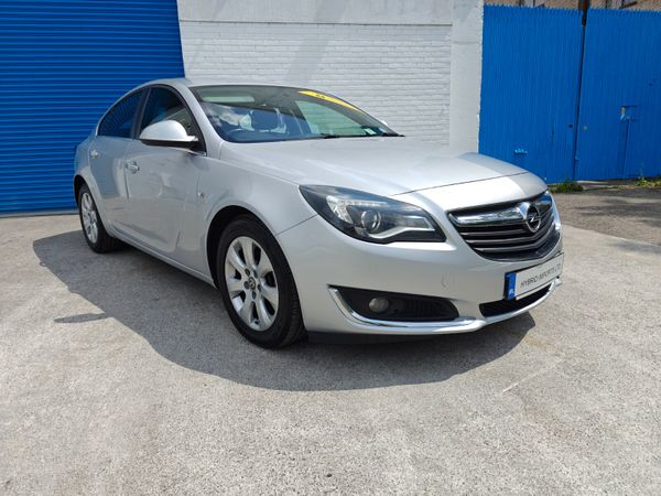 Opel Insignia Hatchback, Diesel, 2017, Grey