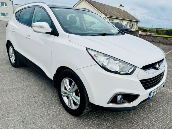 Hyundai ix35 SUV, Diesel, 2012, White
