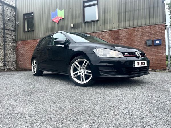Volkswagen Golf Hatchback, Diesel, 2013, Black