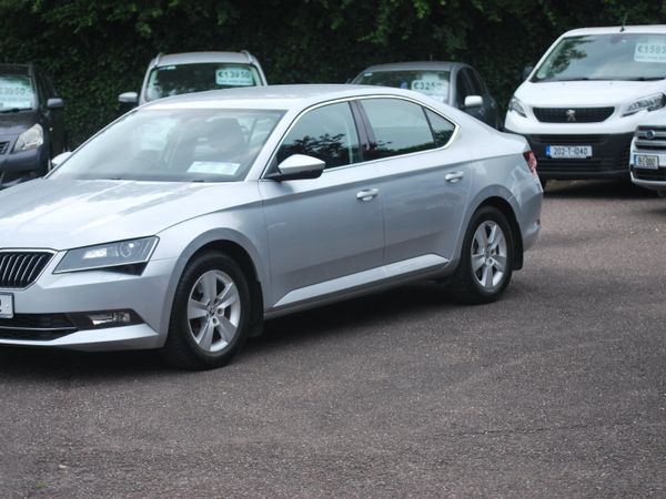 Skoda Superb Saloon, Diesel, 2016, Silver