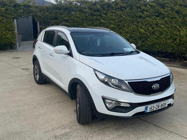 Kia Sportage SUV, Diesel, 2015, White