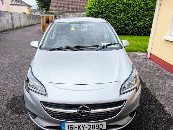 Opel Corsa Hatchback, Petrol, 2016, Silver