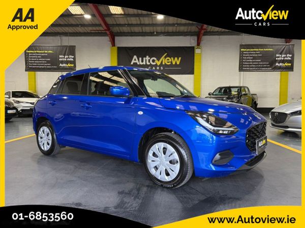 Suzuki Swift Hatchback, Petrol, 2023, Blue