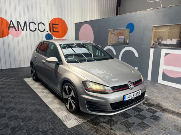 Volkswagen Golf Hatchback, Petrol, 2014, Silver