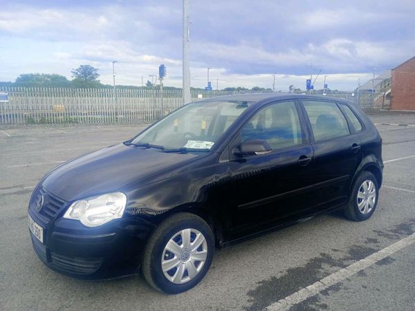 Volkswagen Polo Hatchback, Petrol, 2008, Black
