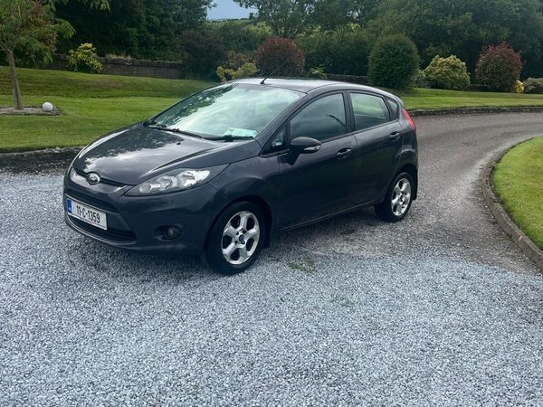 Ford Fiesta Hatchback, Diesel, 2011, Blue