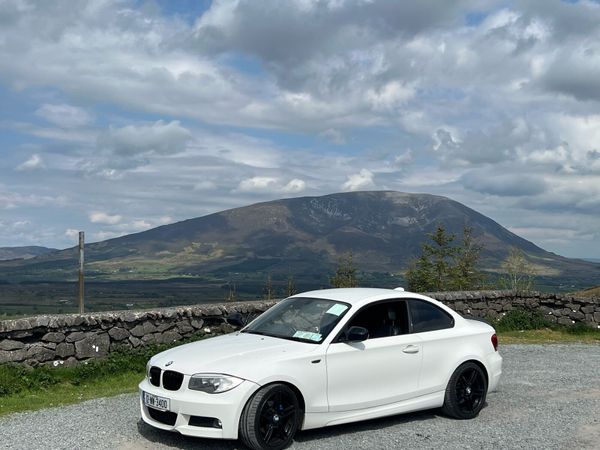 BMW 1-Series Coupe, Diesel, 2012, White
