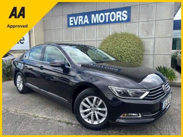 Volkswagen Passat Saloon, Petrol, 2015, Black
