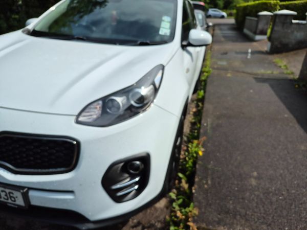 Kia Sportage SUV, Diesel, 2017, White