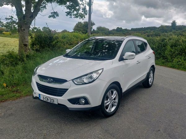 Hyundai ix35 SUV, Diesel, 2011, White
