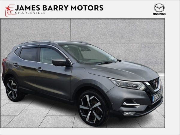 Nissan Qashqai Hatchback, Diesel, 2018, Grey