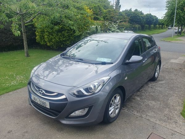 Hyundai i30 Hatchback, Diesel, 2014, Grey