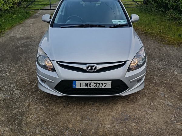 Hyundai i30 Hatchback, Diesel, 2011, Silver
