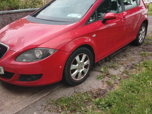 SEAT Leon Hatchback, Diesel, 2009, Red