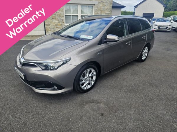 Toyota Auris Estate, Petrol Hybrid, 2016, Brown