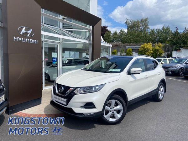 Nissan Qashqai MPV, Petrol, 2018, White