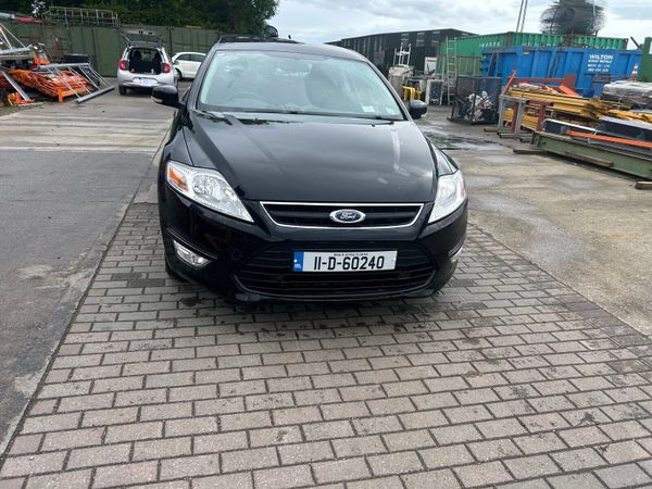 Ford Mondeo Hatchback, Petrol, 2011, Black