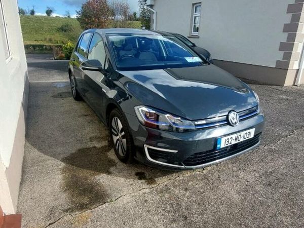 Volkswagen Golf Hatchback, Electric, 2019, Grey