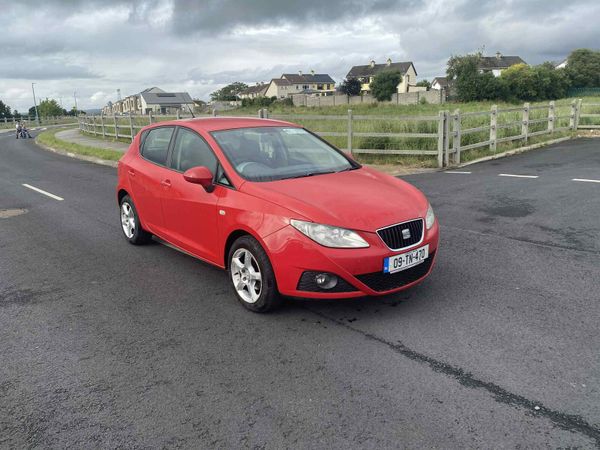 SEAT Ibiza Hatchback, Petrol, 2009, Red
