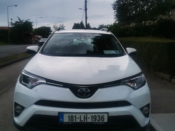 Toyota RAV4 SUV, Petrol Hybrid, 2018, White