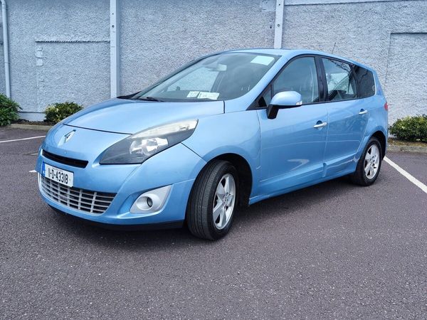 Renault Grand Scenic MPV, Diesel, 2011, Blue