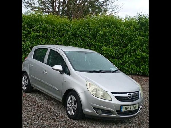 Opel Corsa Hatchback, Petrol, 2009, Silver