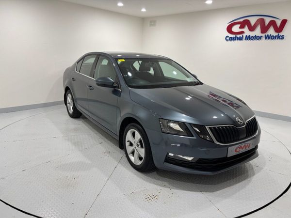 Skoda Octavia Hatchback, Petrol, 2019, Grey