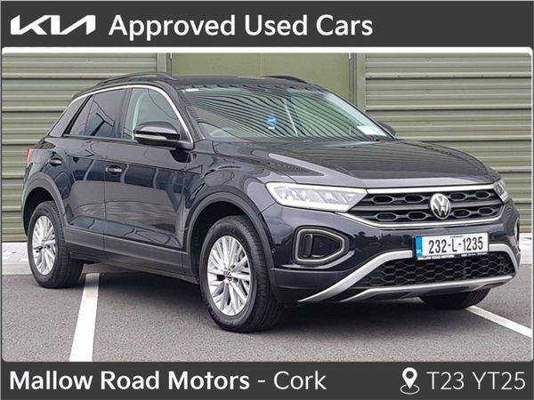 Volkswagen T-Roc SUV, Diesel, 2023, Black