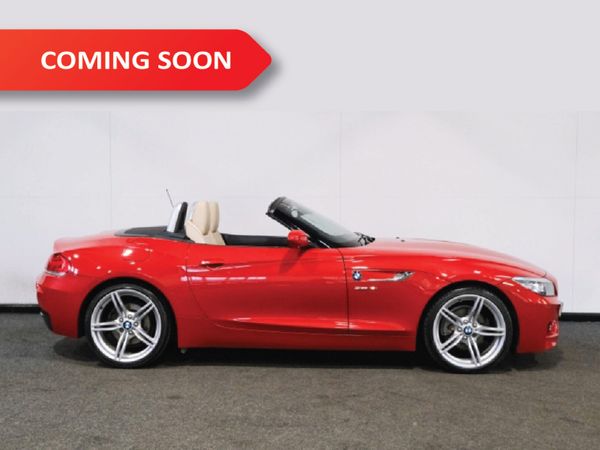 BMW Z4 Convertible, Petrol, 2013, Red