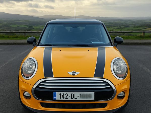 Mini Cooper Hatchback, Diesel, 2014, Orange