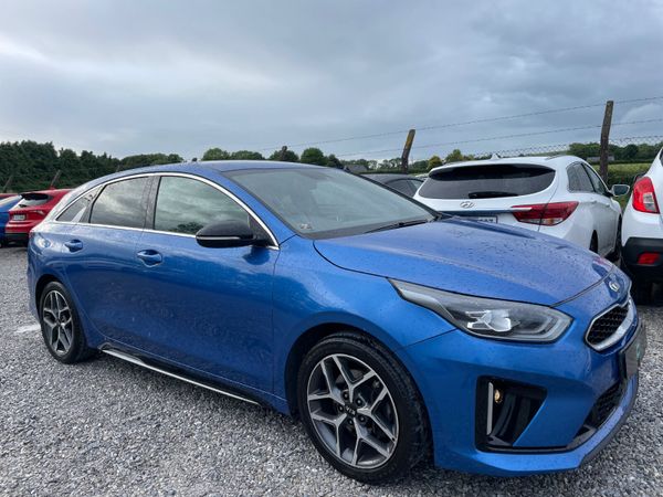 Kia Ceed Hatchback, Petrol, 2019, Blue