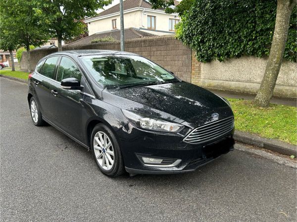 Ford Focus Hatchback, Diesel, 2016, Black