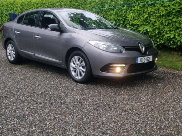 Renault Fluence Saloon, Diesel, 2015, Grey