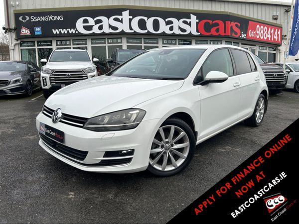 Volkswagen Golf Hatchback, Petrol, 2014, White