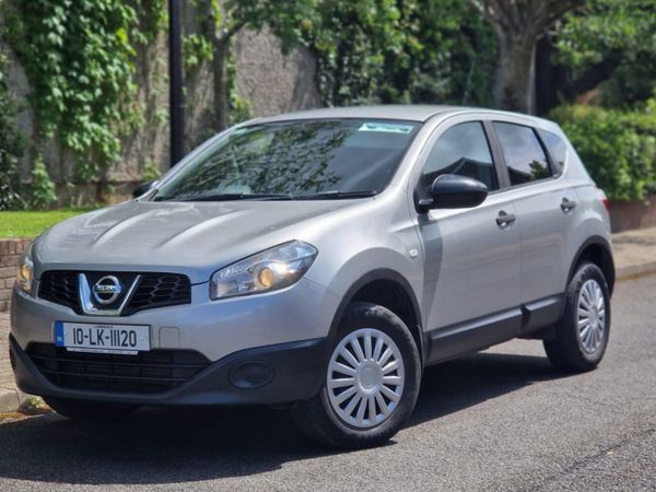 Nissan Qashqai Hatchback, Diesel, 2010, Silver
