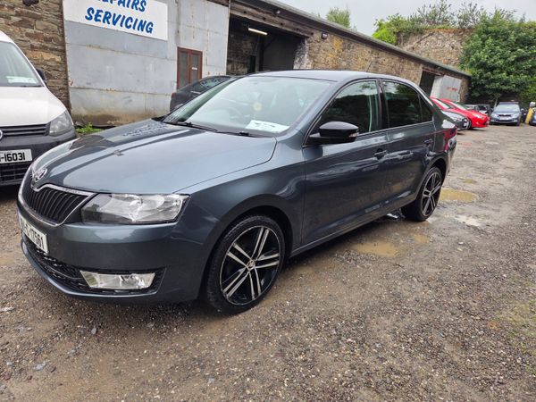 Skoda Rapid Hatchback, Petrol, 2016, Grey