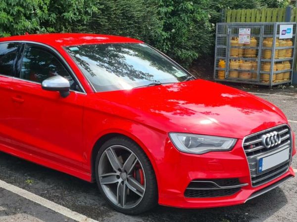 Audi S3 Saloon, Petrol, 2014, Red