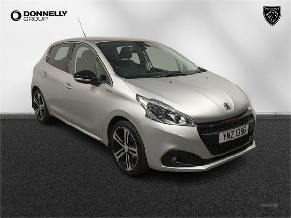 Peugeot 208 , Petrol, 2018, Silver