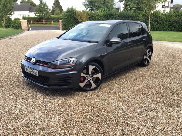 Volkswagen Golf Estate, Petrol, 2016, Grey