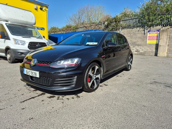 Volkswagen Golf Estate, Petrol, 2015, Black