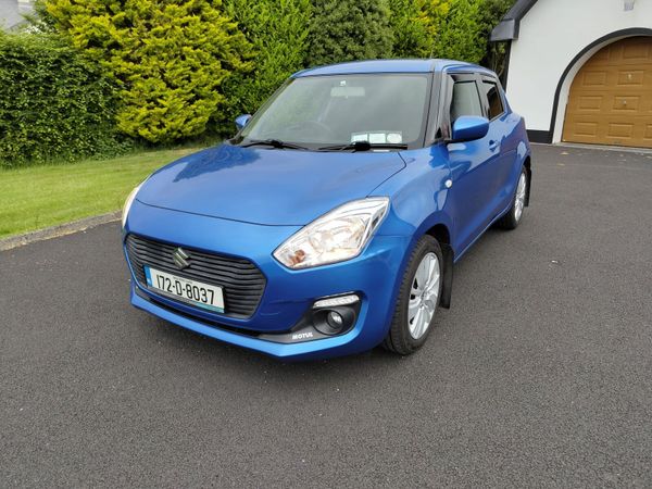 Suzuki Swift Hatchback, Petrol, 2017, Blue