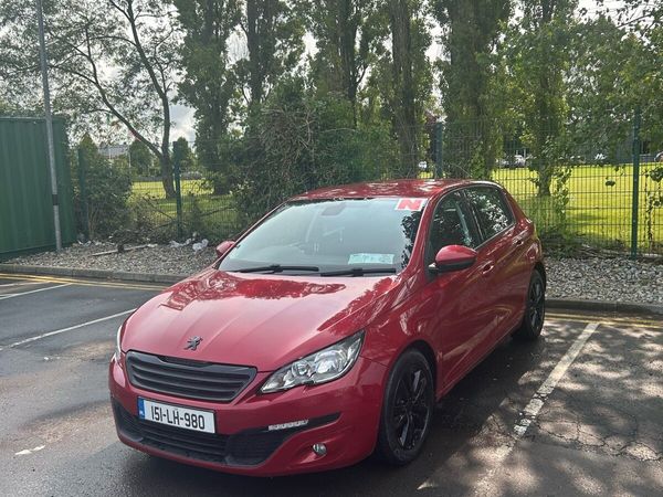 Peugeot 308 Hatchback, Diesel, 2015, Red