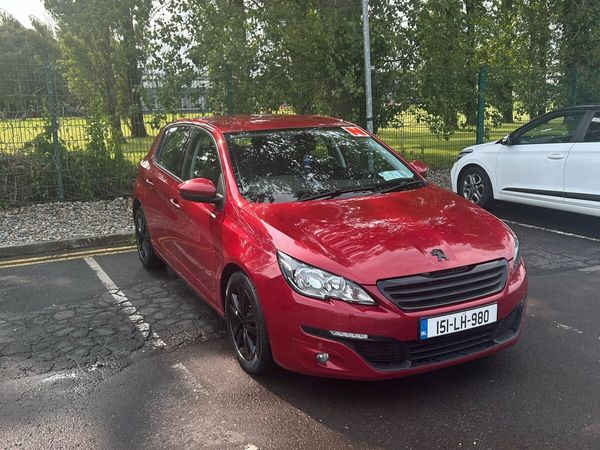 Peugeot 308 Hatchback, Diesel, 2015, Red