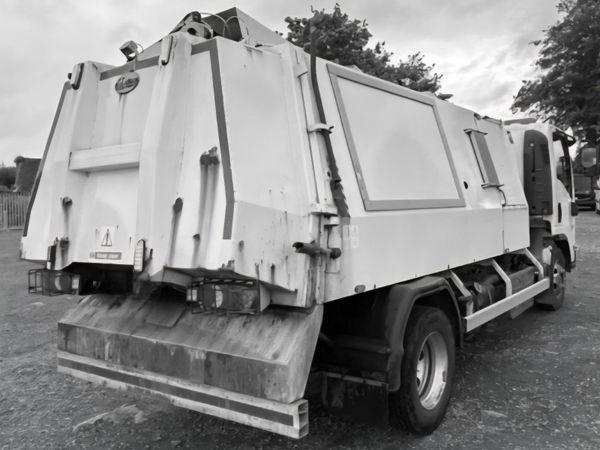 ISUZU SMALL COMPACT. REFUSE BIN TRUCK. NEW CVRT for sale in Co ...