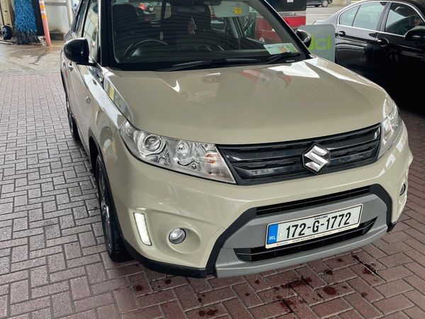 Suzuki Vitara SUV, Petrol, 2017, White