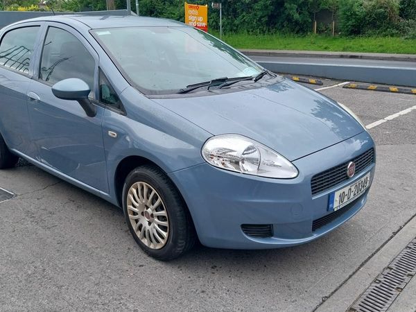 Fiat Punto Hatchback, Petrol, 2010, Blue